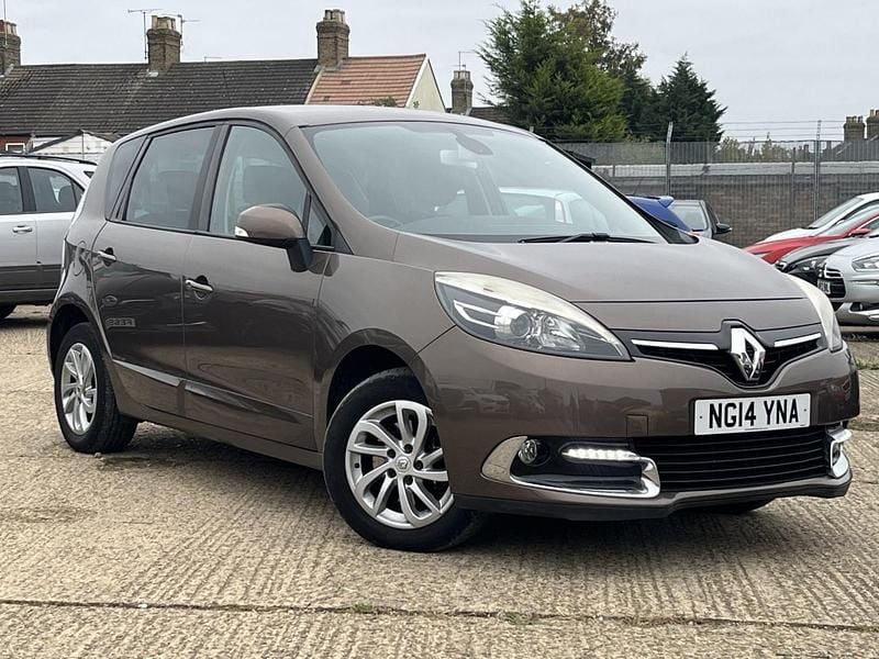 Used Renault Scénic III Dynamique 2014 Bronze MPV