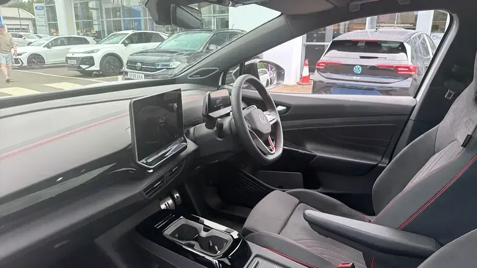 New VW ID.4 GTX 250 kW (340 HP) 2026 Glacier white metallic black SUV
