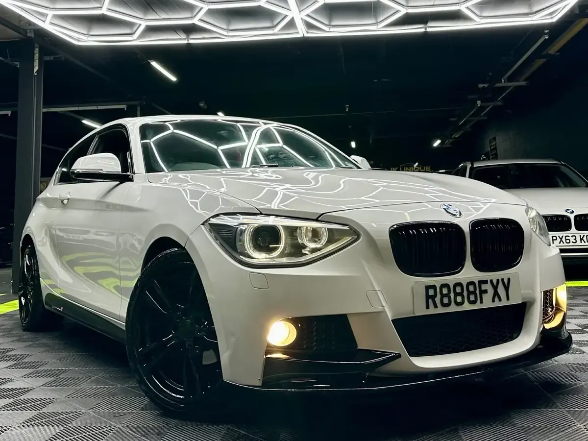 Used BMW 118 M Sport 2013 White Hatchback