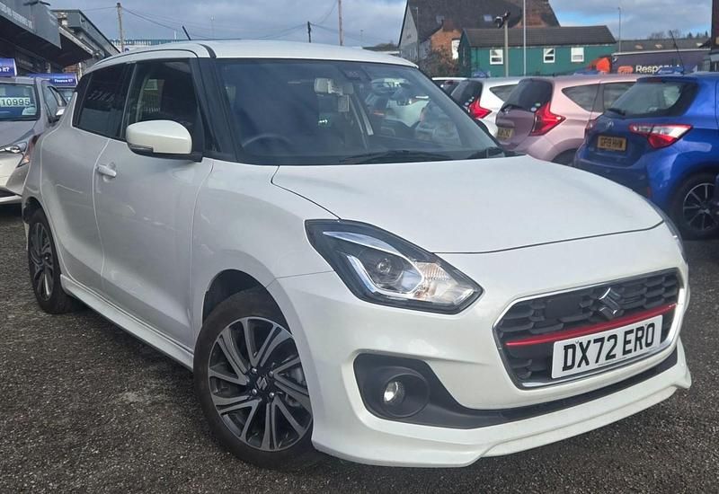 Used Suzuki Swift Limited 67 HP (49 kW) 2025 White Hatchback