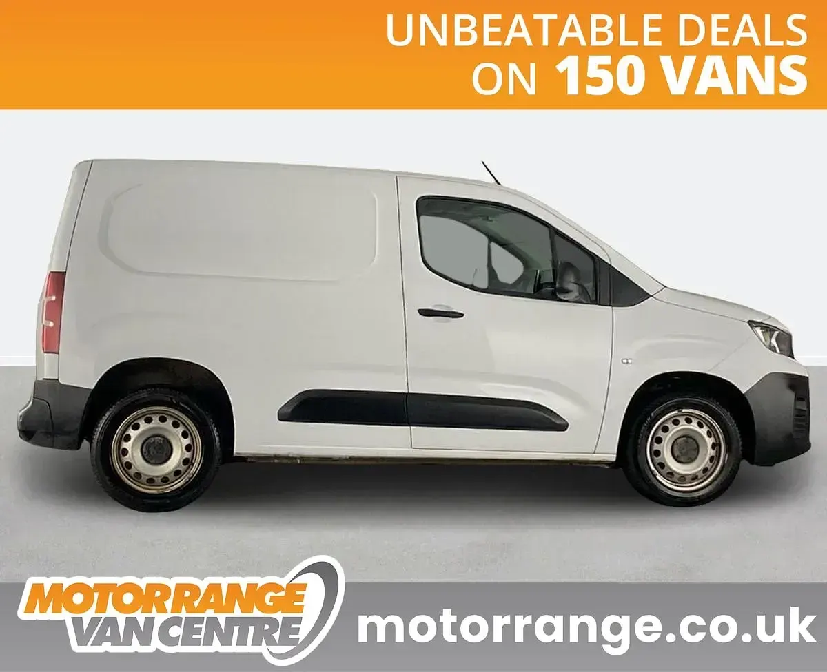 Used Peugeot Partner Premium 2023 White MPV