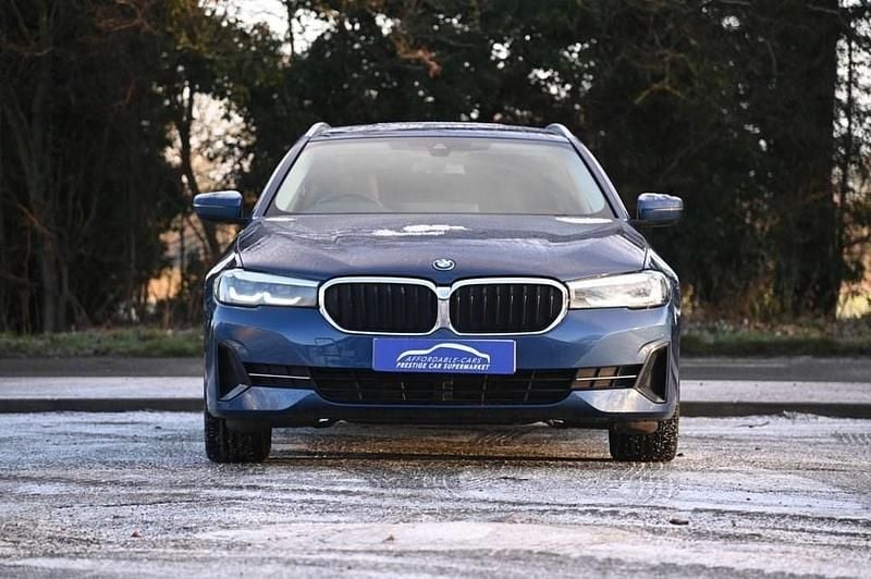 Used BMW 530e Comfort Edition 2022 Blue Estate