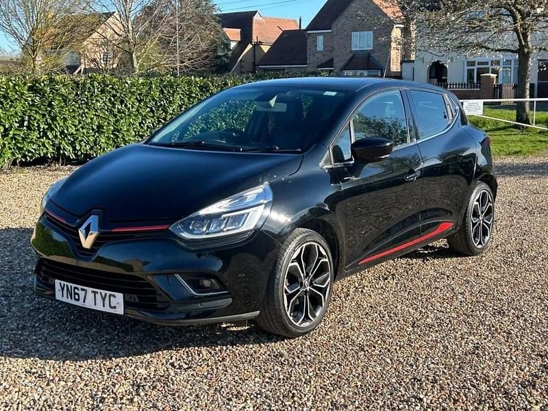Used Renault Clio IV Dynamique 2017 Black Hatchback