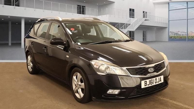 Black Used 2011 Kia Ceed 2 Estate | £2,490 (Good price) - Image 1/4