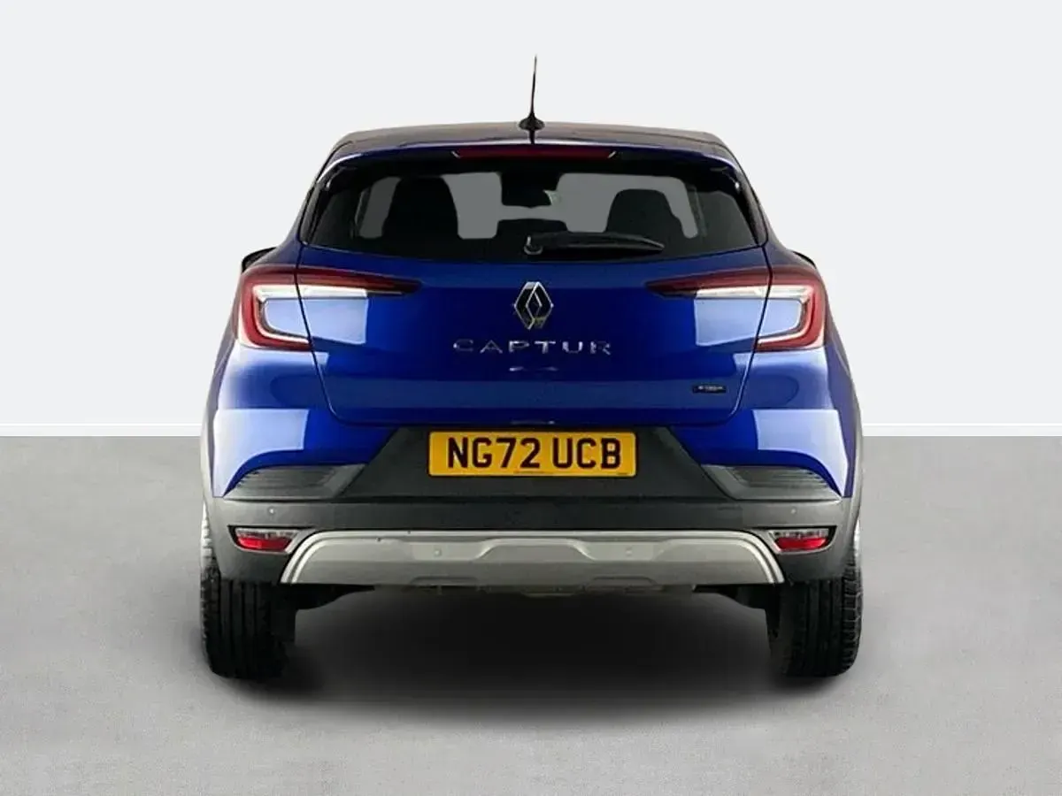 Używany Renault Captur Evolution 143 KM (105 kW) 2023 Niebieski SUV