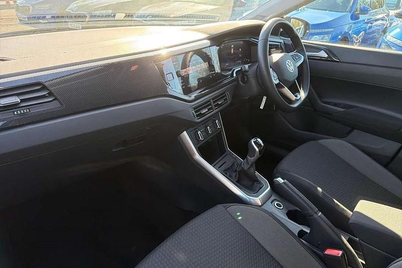 Used VW Polo Life 95 HP (69 kW) 2025 Black Hatchback