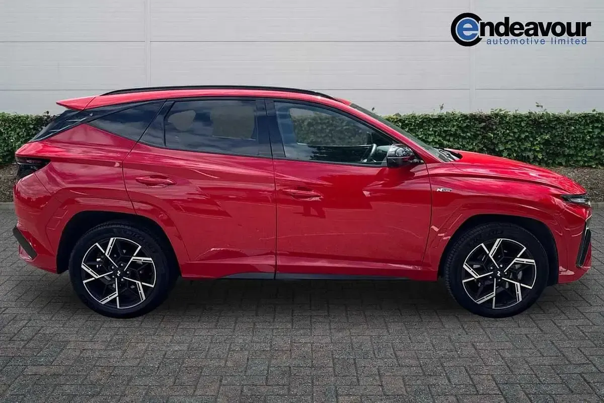 Used Hyundai Tucson N Line 215 HP (158 kW) 2025 Red SUV
