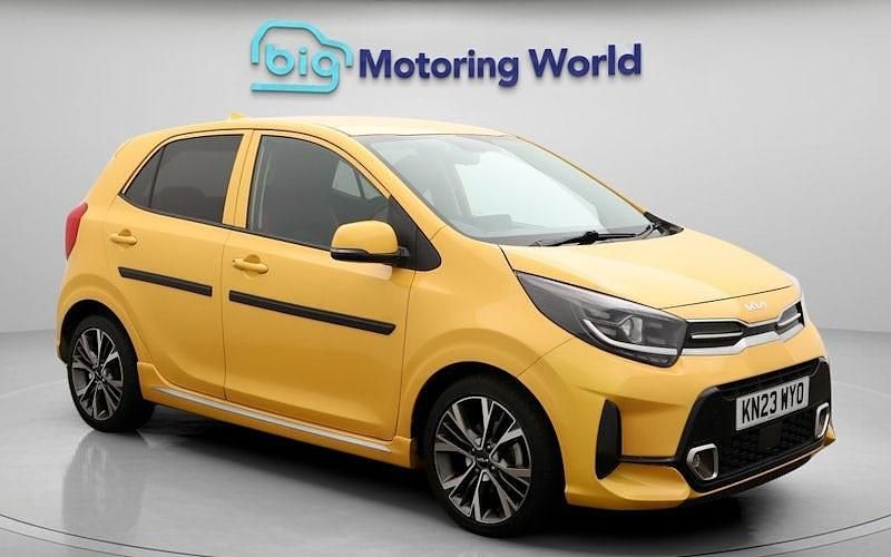 Used Kia Picanto GT-Line 67 HP (49 kW) 2023 Yellow Hatchback