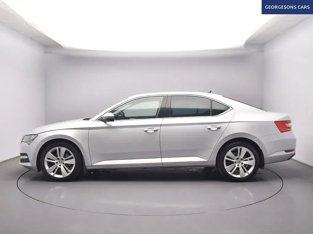 Used Skoda Superb SE Technology 150 HP (110 kW) 2021 Silver Hatchback