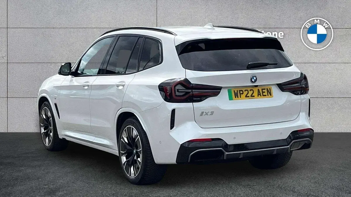 Used BMW iX3 M Sport 207 kW (282 HP) 2022 White SUV
