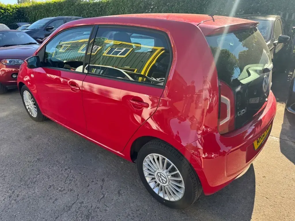 Używany VW up! high up! 2015 Czerwony Hatchback