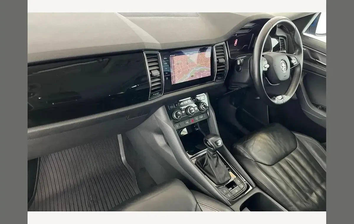 Used Skoda Kodiaq LAURIN & KLEMENT 150 HP (110 kW) 2020 Blue SUV