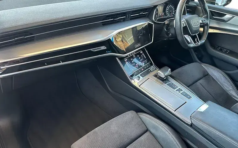 Used Audi A6 S-Line 204 HP (150 kW) 2021 Estate