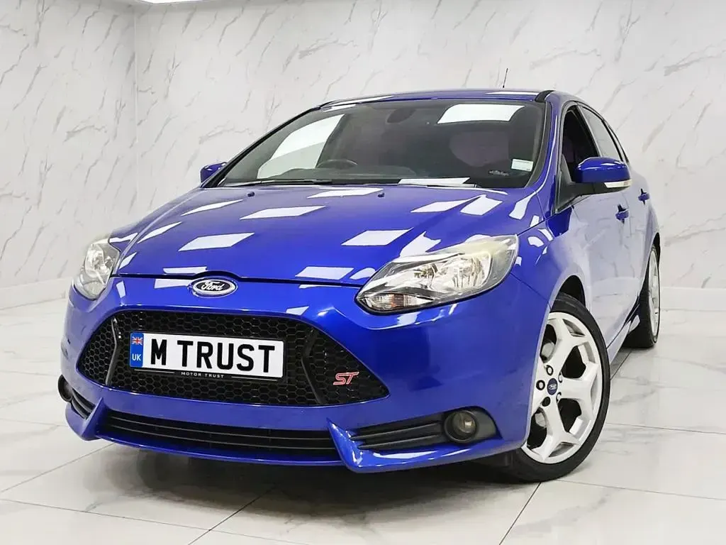 Used Ford Focus ST 250 HP (183 kW) 2013 Blue Hatchback