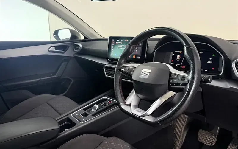 Usata Seat Leon FR 150 CV (110 kW) 2023 Station wagon