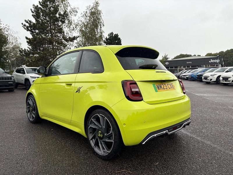 Used Abarth 500e Turismo 114 kW (155 HP) 2023 Green Hatchback