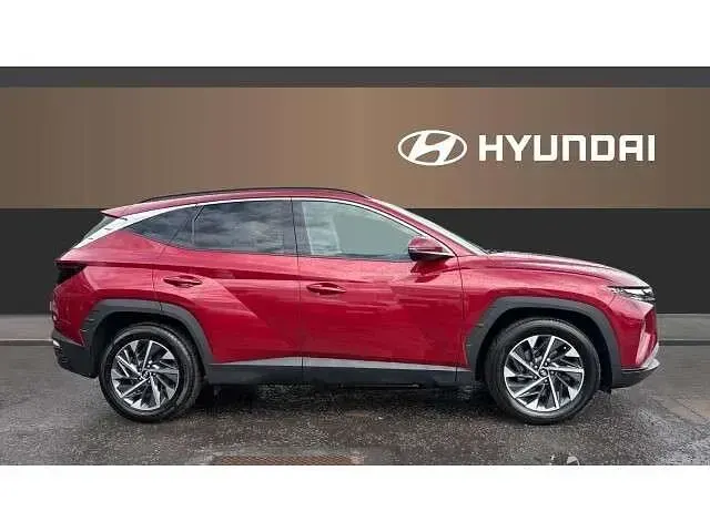 Used Hyundai Tucson Premium 150 HP (110 kW) 2022 Red SUV