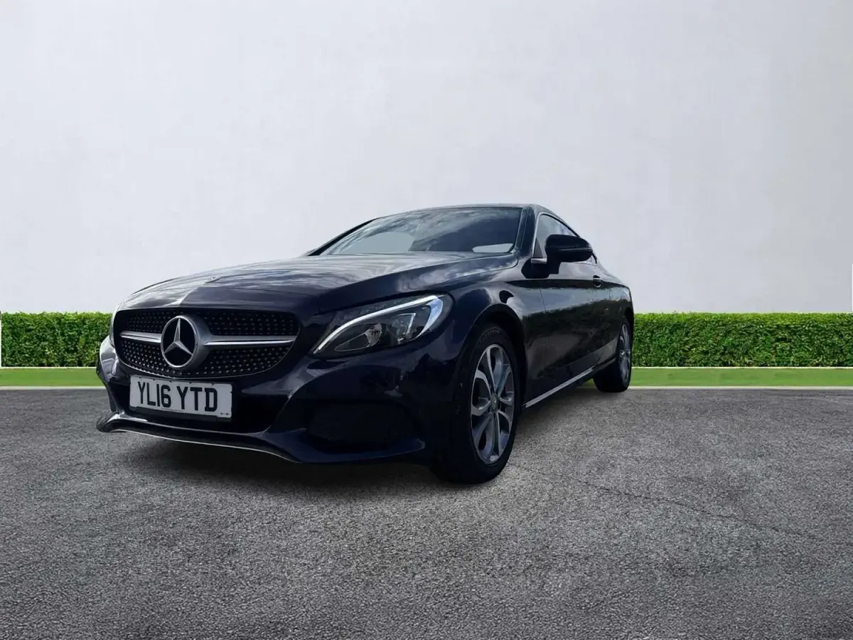 Begagnad Mercedes C200 Premium 2016 Blå Sportkupé