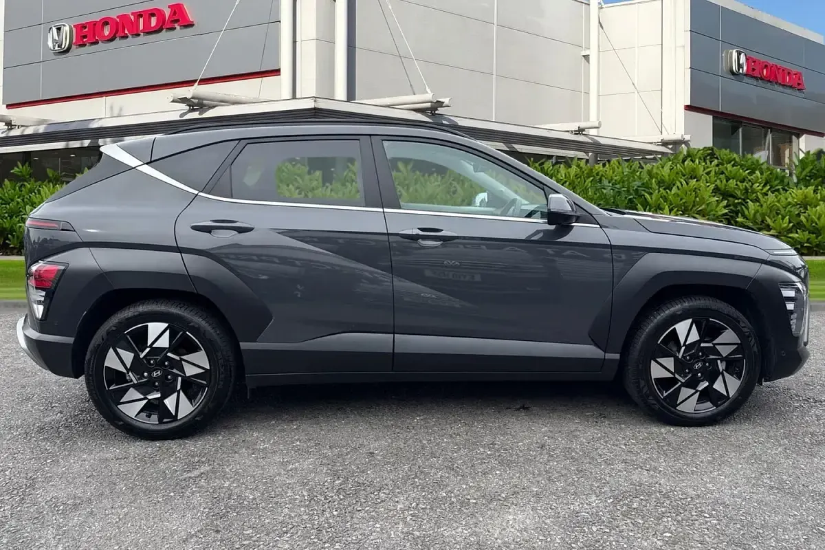 Second-hand Hyundai Kona Ultimate 2024 Gri SUV