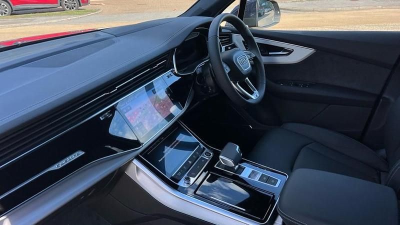 Used Audi Q7 S-Line 340 HP (250 kW) 2025 Blue SUV