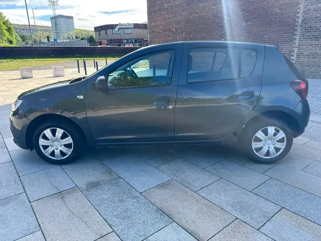 Used Dacia Sandero Ambiance 2017 Grey Hatchback