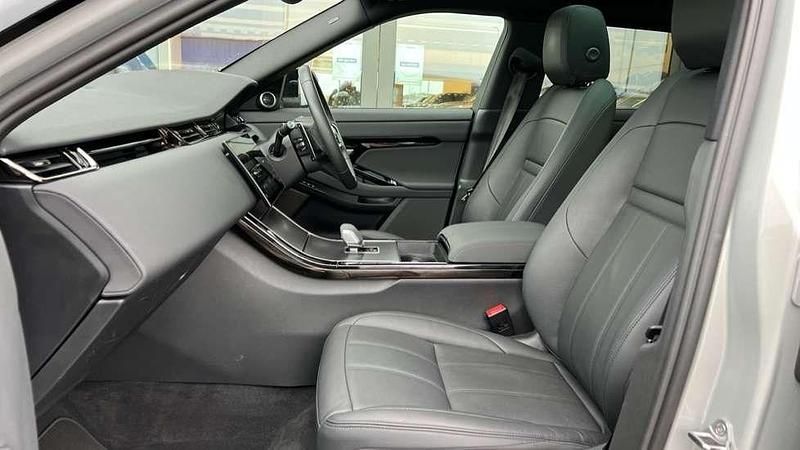 Used Land Rover Range Rover evoque SE Dynamic 204 HP (150 kW) 2025 Silver SUV