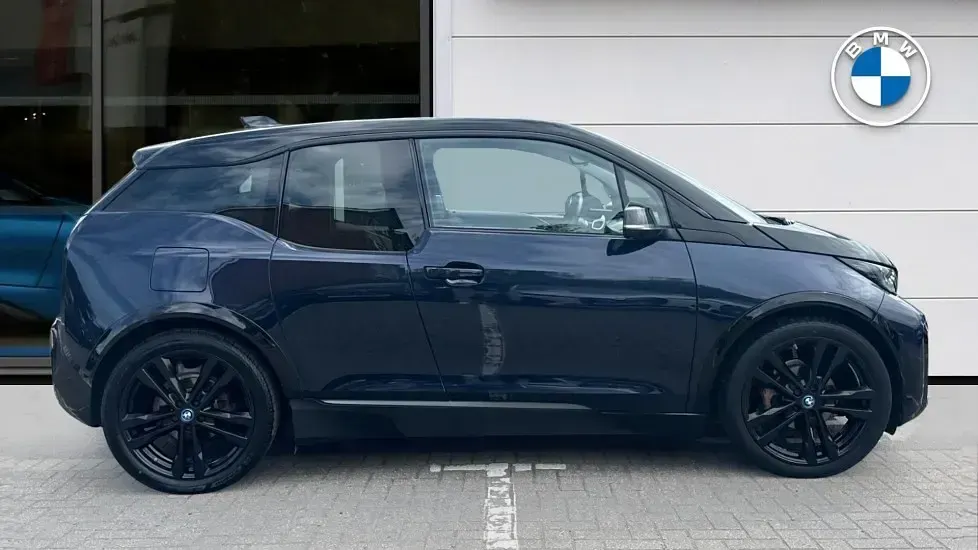 Used BMW i3 Comfort Edition 133 kW (181 HP) 2022 Blue Hatchback