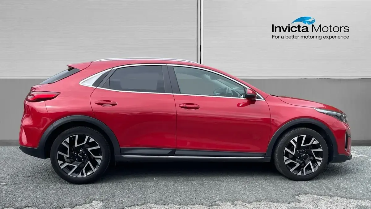 Used Kia XCeed 158 HP (116 kW) 2023 Red SUV