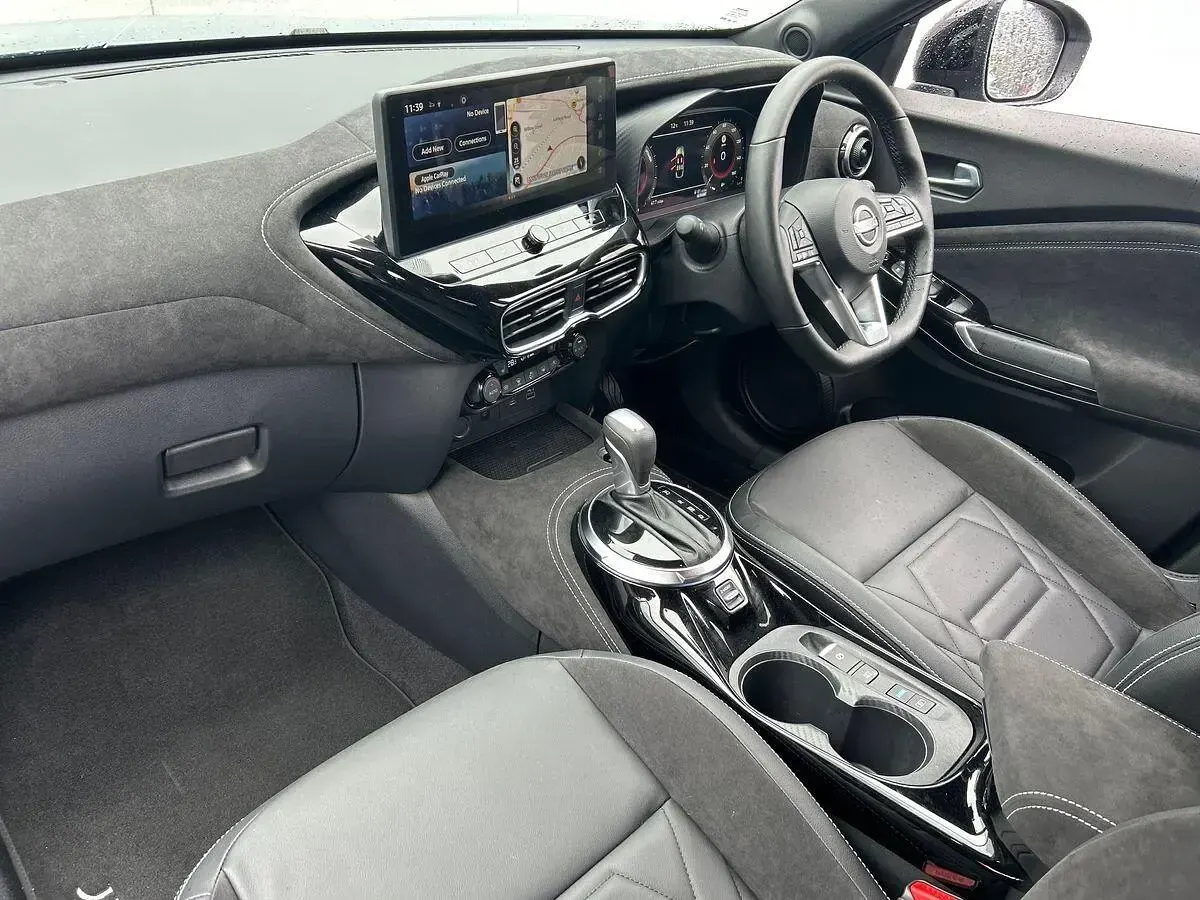 Used Nissan Juke Tekna+ 143 HP (105 kW) 2026 Multicolour SUV