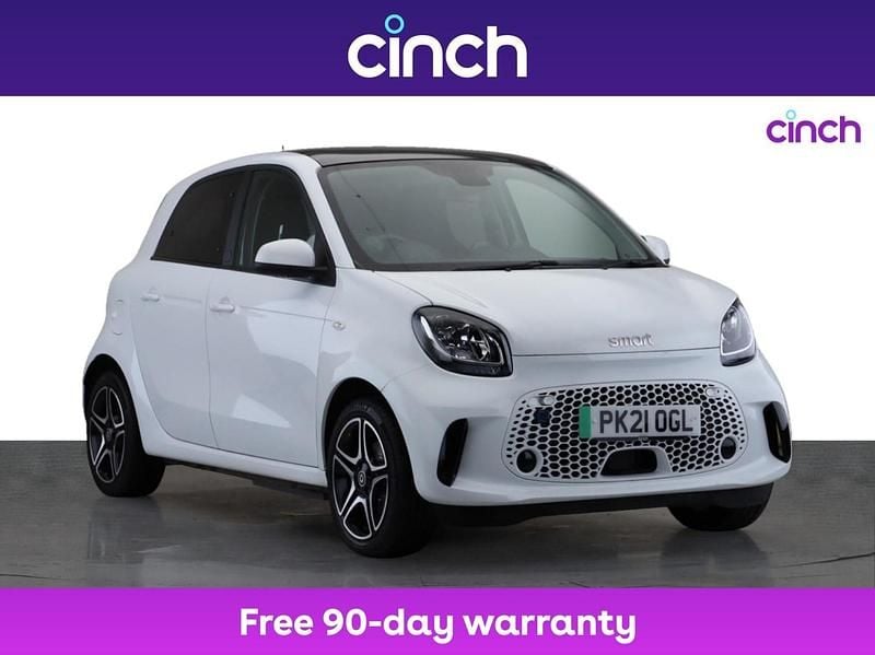 White Used 2021 Smart ForFour Electric Drive Premium Hatchback | £8,549 (Fair price) - Image 1/3