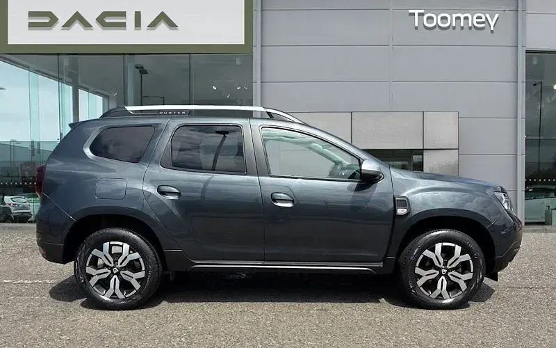 Used Dacia Duster Prestige 131 HP (96 kW) 2022 Grey SUV
