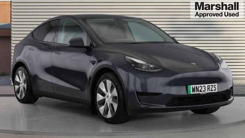 Grey Used 2023 Tesla Model Y RWD SUV | £26,009 (Fair price) - Image 1/4