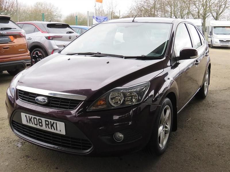 Used Ford Focus Zetec 2008 Red Hatchback