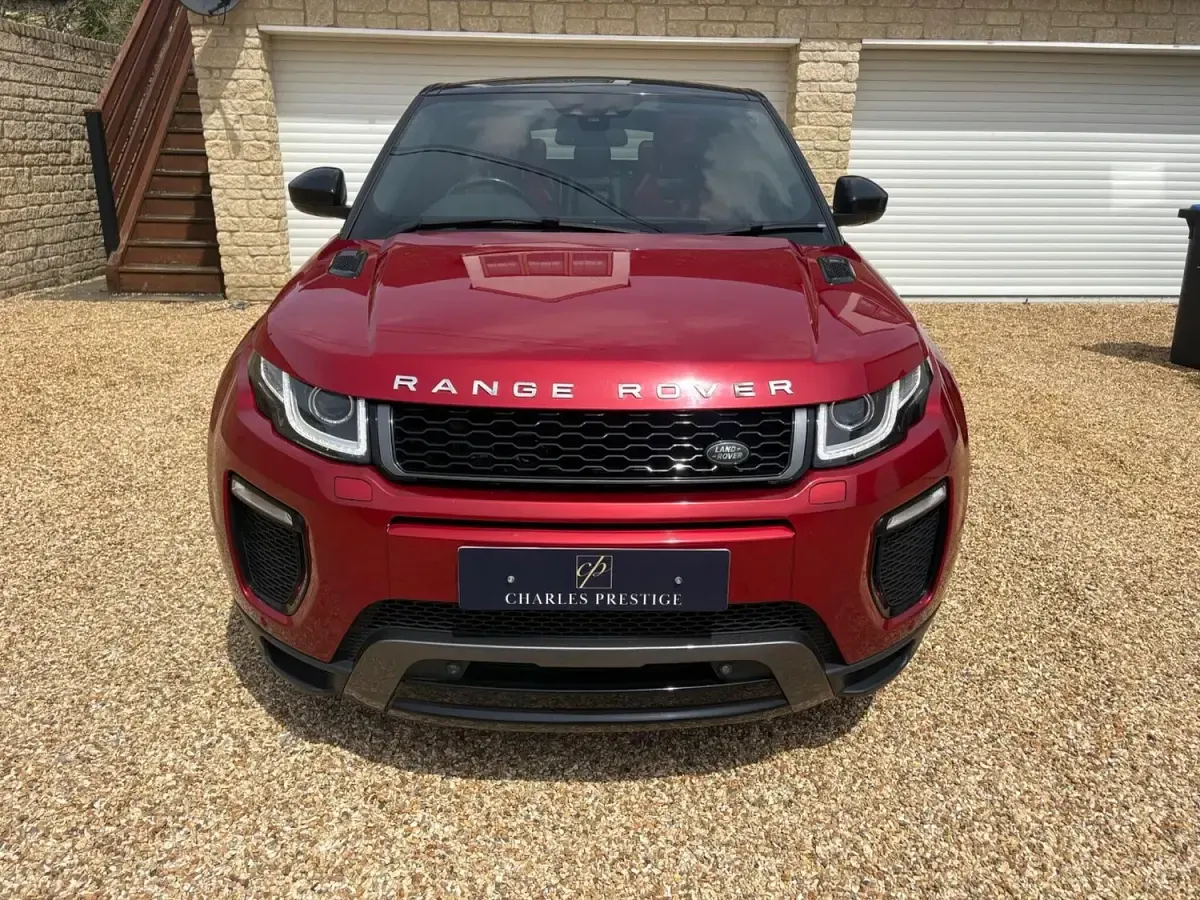 Used Land Rover Range Rover evoque HSE Dynamic 180 HP (132 kW) 2017 Red Estate