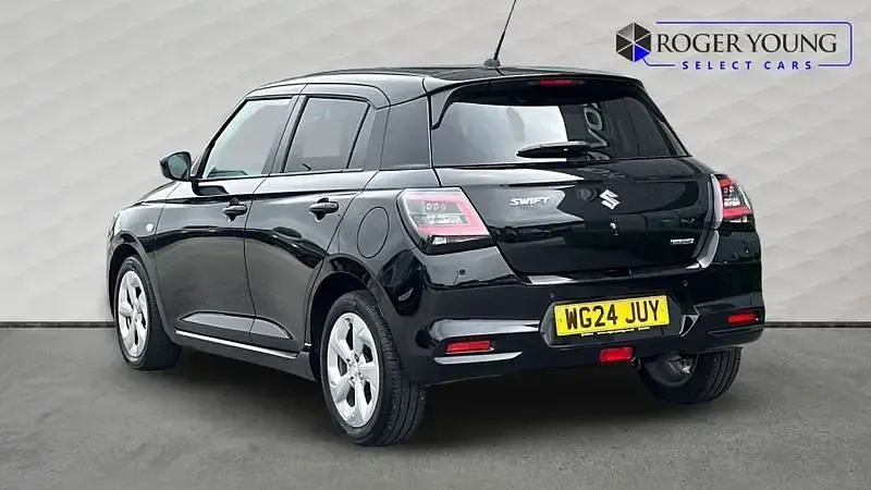 Usado Suzuki Swift 82 HP (60 kW) 2024 Preto Citadino