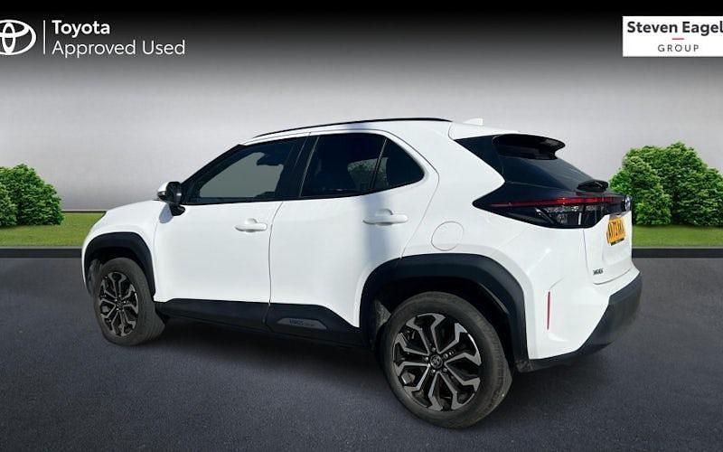 Used Toyota Yaris Hybrid Design 116 HP (85 kW) 2026 Estate