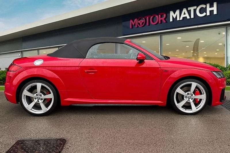 Used Audi TT Roadster S-Line 245 HP (180 kW) 2019 Red Cabriolet