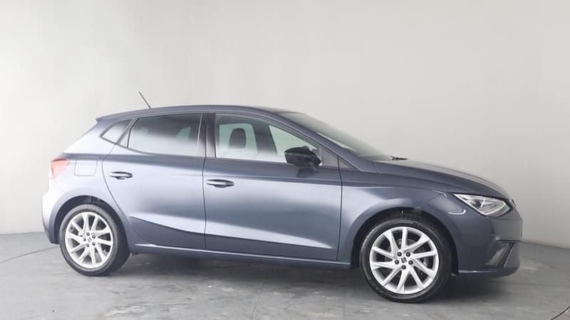 New Seat Ibiza FR 115 HP (84 kW) 2025 White Hatchback