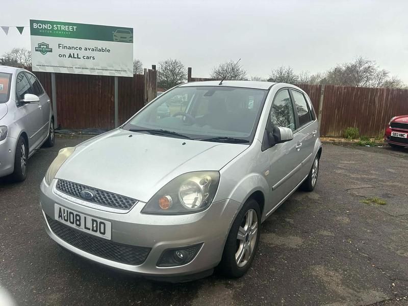 Used Ford Fiesta Zetec 2009 Silver Hatchback