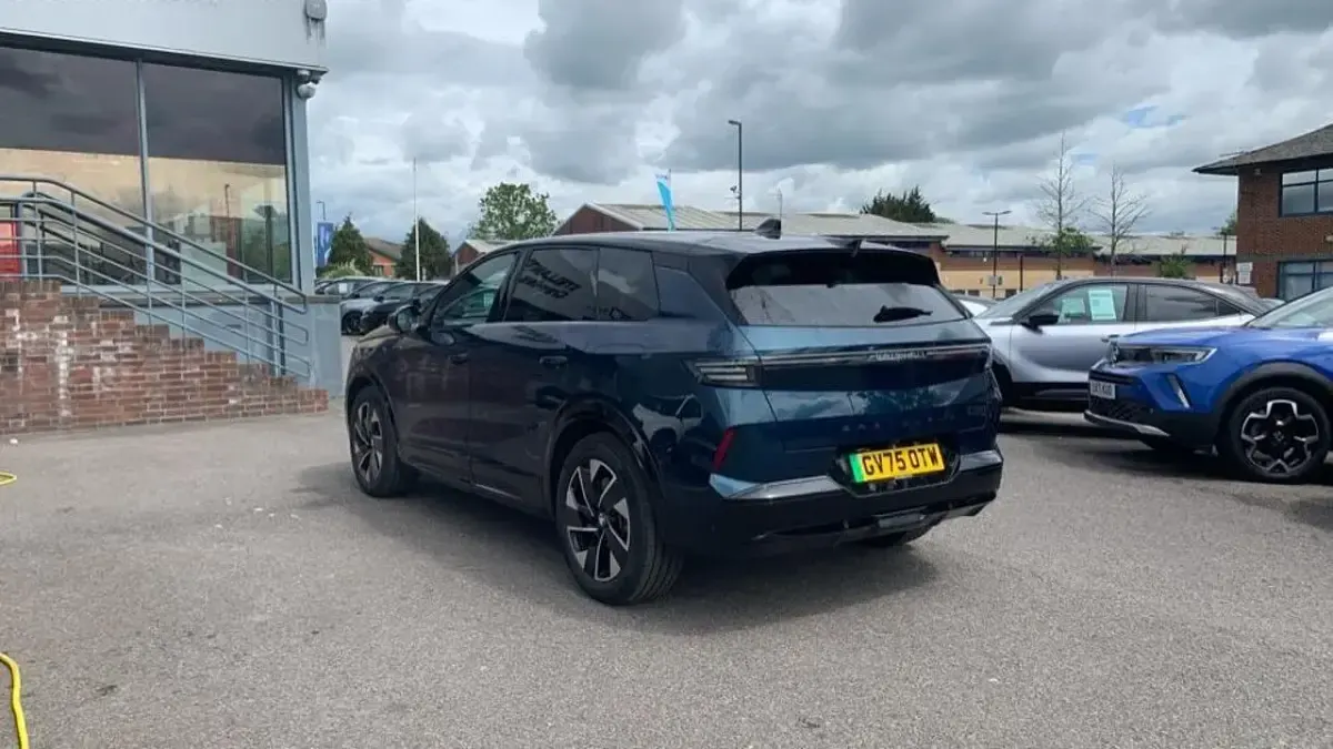 New Vauxhall Grandland 154 kW (210 HP) 2026 Blue SUV