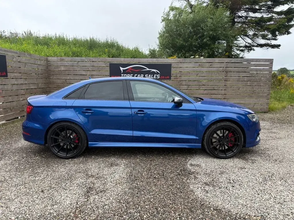 Used Audi S3 Design 300 HP (220 kW) 2015 Blue Sedan