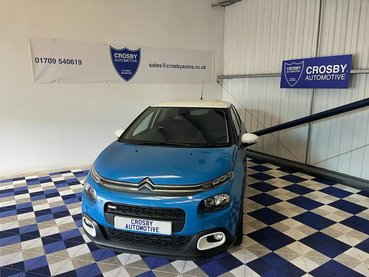 Used Citroën C3 Flair 108 HP (79 kW) 2017 Blue Hatchback