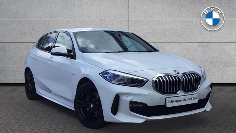 Used BMW 118 M Sport 138 HP (101 kW) 2020 White Hatchback