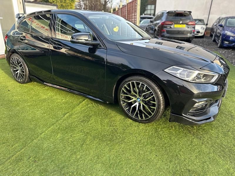 Used BMW 118 Sport Line 2020 Black Hatchback