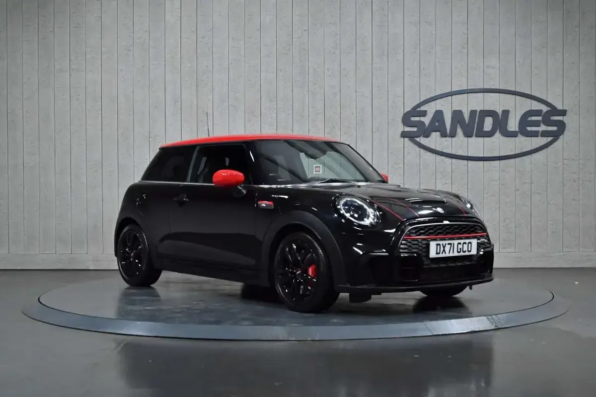 Used Mini John Cooper Works Hatch 231 HP (169 kW) 2021 Hatchback