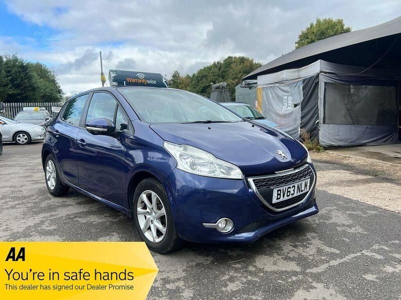Blue Used 2013 Peugeot 208 Active Hatchback | £2,990 (Good price) - Image 1/1