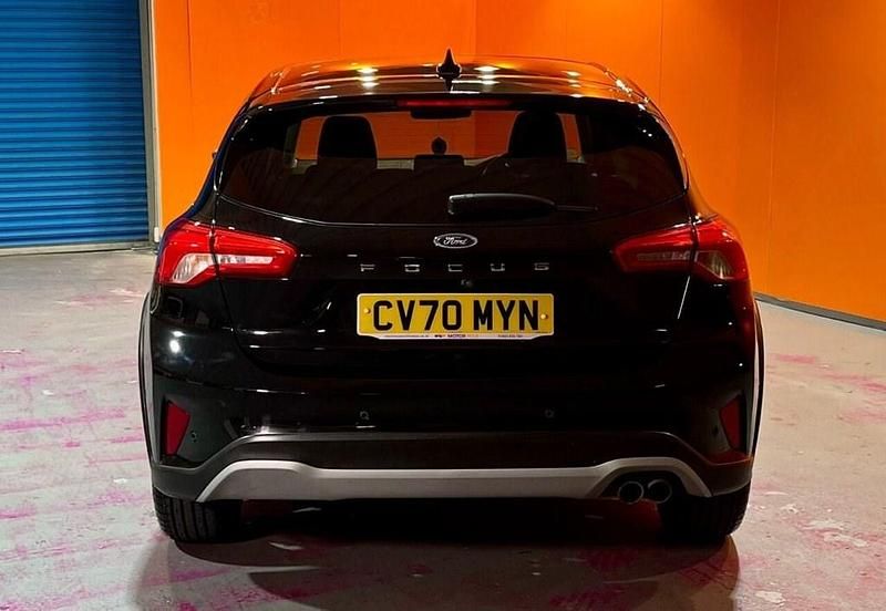 Used Ford Focus Active X 125 HP (91 kW) 2020 Black Hatchback