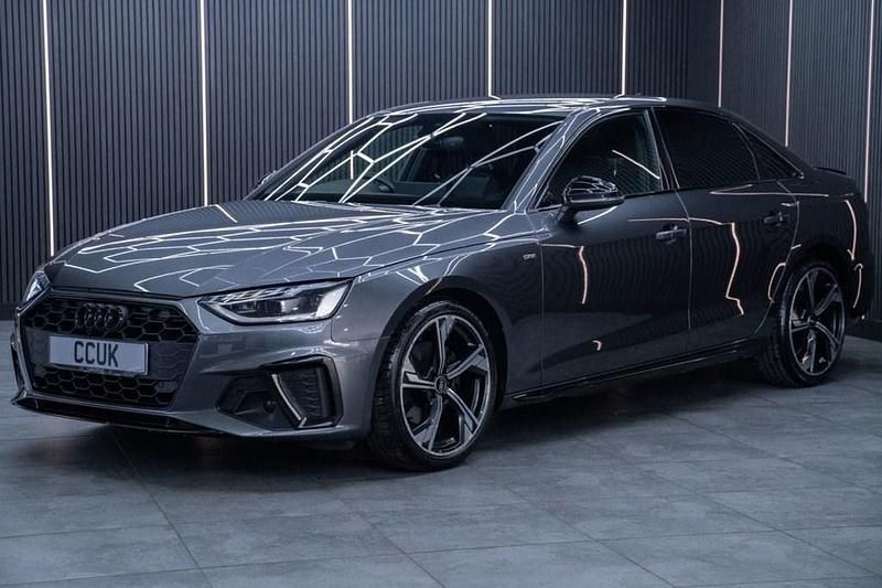 Used Audi A4 Black Edition 190 HP (139 kW) 2022 Grey Sedan