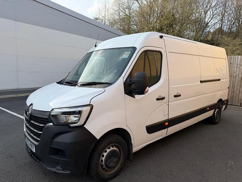 Used Renault Master 2023 White MPV