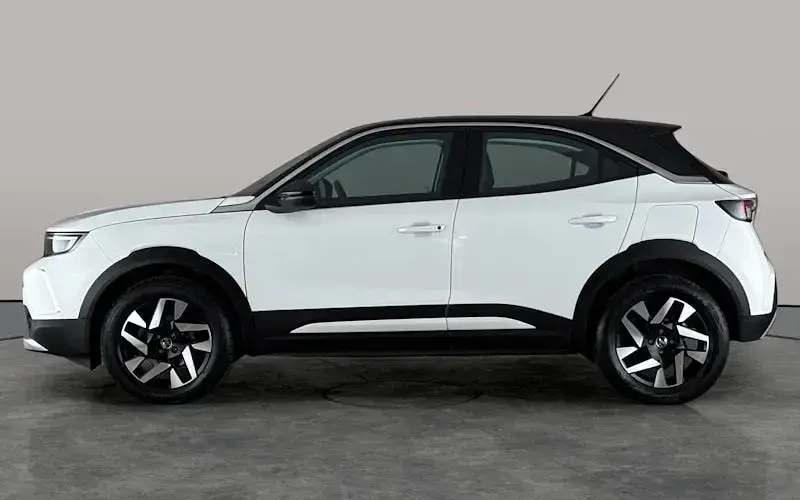 Used Vauxhall Mokka Edition 131 HP (96 kW) 2022 White SUV